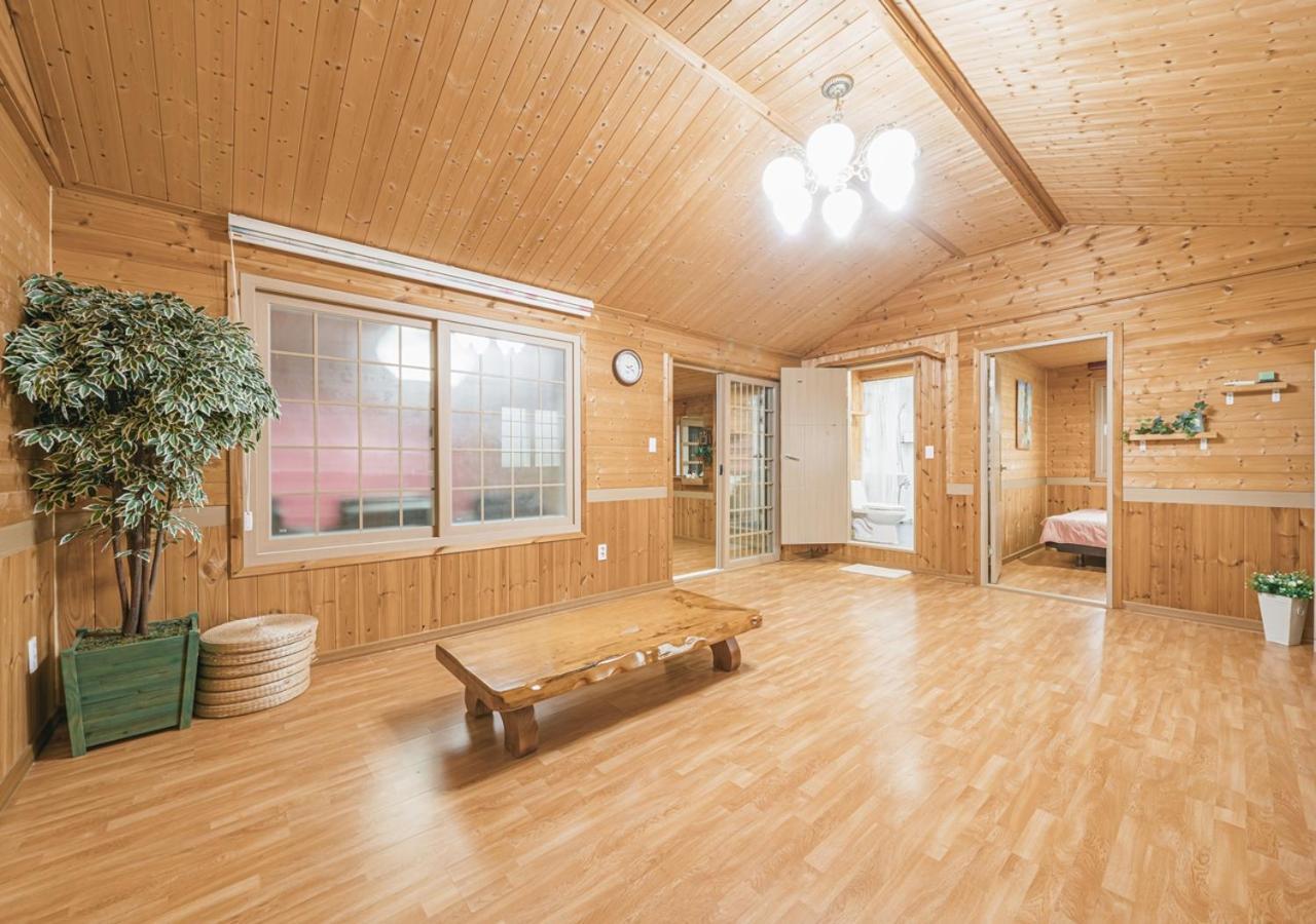 Jeju Haepoomdal Pension Zewnętrze zdjęcie